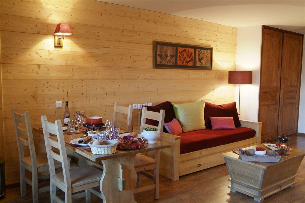 Aparthotel L'Atelier Du Reve Brides-les-Bains Exterior foto